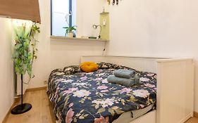 La Chambre Suspendue